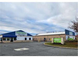 Extra Space Storage - 3197 - Bay Shore - Saxon Ave