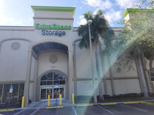 Extra Space Storage - 3357 - Fort Lauderdale - 3rd Avenue