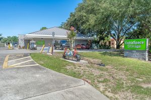 Extra Space Storage - 3404 - Orlando - Powers Dr