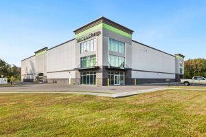 Extra Space Storage - 3539 - Tampa - Trout Creek Dr