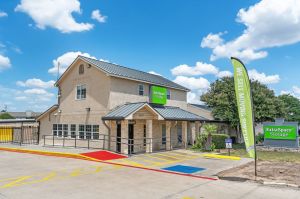 Extra Space Storage - 3570 - San Antonio - Jackson Keller Rd