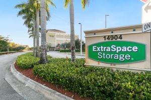 Extra Space Storage - 3872 - Miramar - 30th St