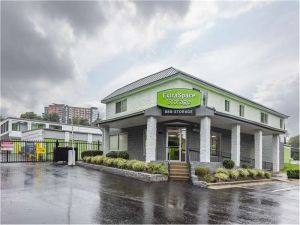 Extra Space Storage - 0380 - Rockville - 11850 Parklawn Dr