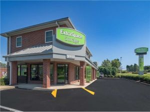 Extra Space Storage - 0506 - Cordova - 381 N Germantown Pkwy