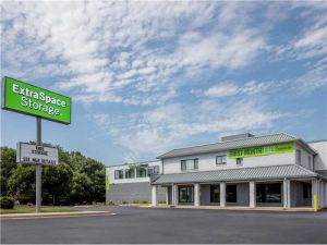 Extra Space Storage - 0640 - Germantown - Frederick Rd