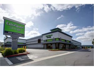 Extra Space Storage - 1670 - Long Beach - 8150 E. Wardlow Rd