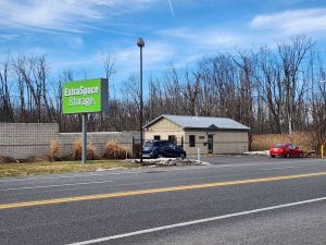 Extra Space Storage - 3196 - Cicero - Thompson Rd