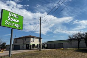 Extra Space Storage - 3205 - Austin - South 1st Street