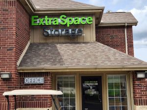 Extra Space Storage - 3231 - Hurst - Grapevine Hwy