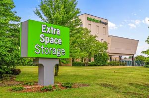 Extra Space Storage - 3320 - Orland Park - 184th Place