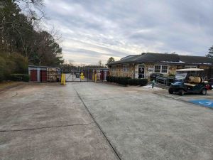 Extra Space Storage - 3686 - Decatur - Covington Hwy