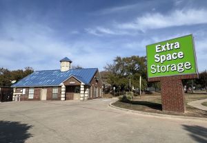 Extra Space Storage - 3790 - Fort Worth - Bryant Irvin Rd