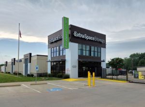 Extra Space Storage - 3892 - Melissa - McDonald St