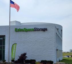 Extra Space Storage - 4042 - St Louis - Linpage Pl