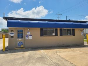 Life Storage - 4060 - Lafayette - Pinhook Rd