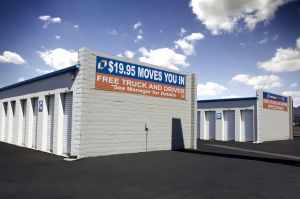 Lock & Leave Storage San Bernardino