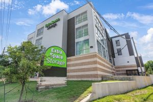 Extra Space Storage - 2060 - Dallas - Greenville Ave