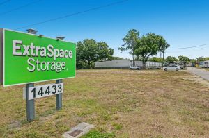 Extra Space Storage - 6134 - Clearwater - 62nd St