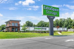 Extra Space Storage - 6169 - Fayetteville - Raeford Rd