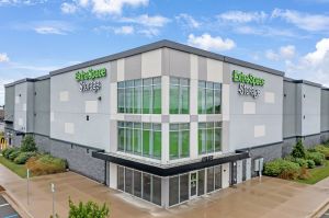 Extra Space Storage - 7526 - Southgate - Fort St