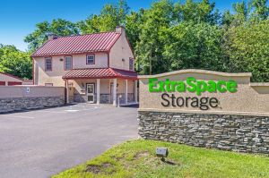 Extra Space Storage - 7600 - Medford - Route 70