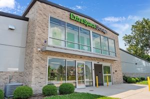 Extra Space Storage - 7634 - Valparaiso- Silhavy Rd