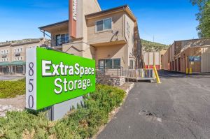 Extra Space Storage - 7697 - Avon - 910 Nottingham Road