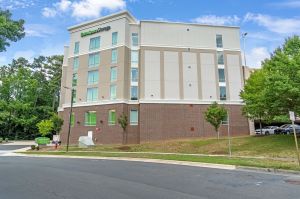 Extra Space Storage - 7699 - Durham - Lambeth Cir