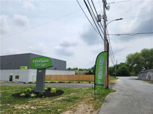 Extra Space Storage - 7714 - Harrisburg - Elder St