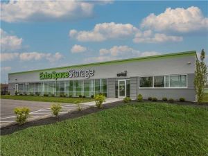 Extra Space Storage - 7793 - Hamilton - Fairgrove Ave