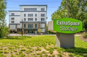 Extra Space Storage - 7810 - Burlington - Wheeler Rd