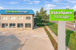 Extra Space Storage - 7838 - Belleville - Lebanon Ave