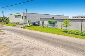 Extra Space Storage - 7978 - Pensacola - Iaca Ave