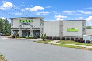 Extra Space Storage - 7986 - Charlotte - Callabridge Ct
