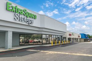 Extra Space Storage - 7997 - Mobile - Highway 90 W