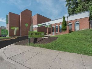 Extra Space Storage - 0119 - Rockville - 12030 Parklawn Dr