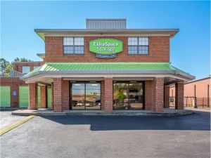 Extra Space Storage - 0298 - Memphis - Poplar Ave