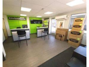 Extra Space Storage - 0534 - Albuquerque - Central Ave SE