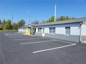 Extra Space Storage - 8231 - York - Leaders Heights Rd