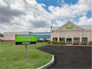 Extra Space Storage - 8605 - Baltimore - Shannon Drive