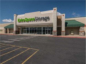 Extra Space Storage - 8655 - Farmington - 1075 West