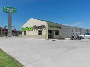 Extra Space Storage - 7039 - Oklahoma City - Reno Ave