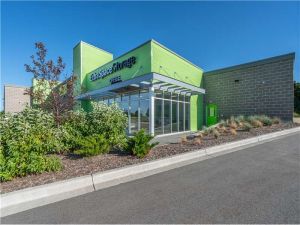 Extra Space Storage - 8846 - West Bend - Corporate Center Dr