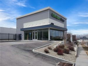 Extra Space Storage - 8764 - Bluffdale - Royal Mile Rd