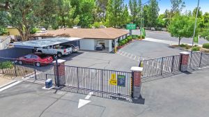 Extra Space Storage - 7150 - Mesa - 4550 E Southern Ave