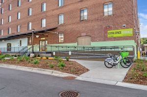 Extra Space Storage - 7238 - St Paul - Water St