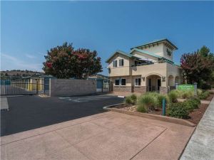 Extra Space Storage - 7383 - Napa - Golden Gate Dr