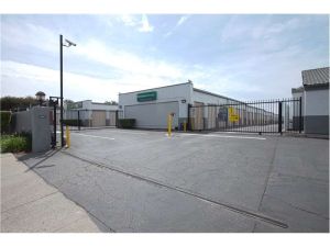 Extra Space Storage - 8245 - Ventura - Market St