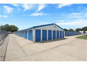 Extra Space Storage - 2167 - Washington - Walnut St