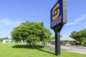 The Storage Center 8012 - Ambassador